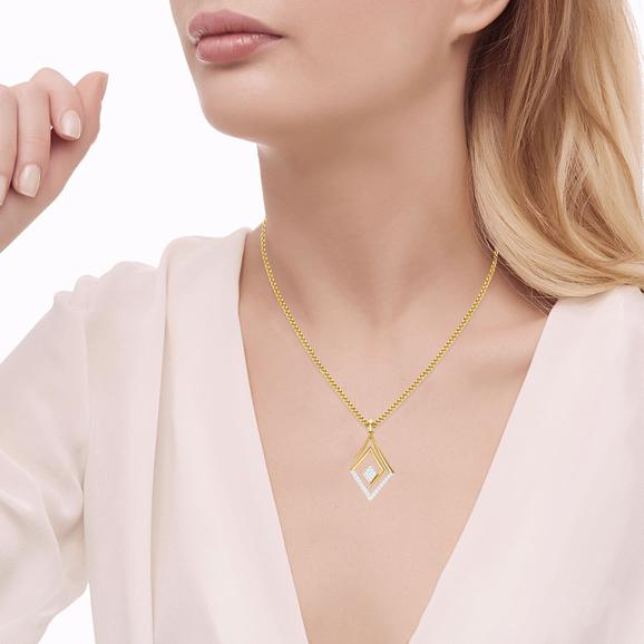 Diamond pendant by Naksha - Jewellery Designs